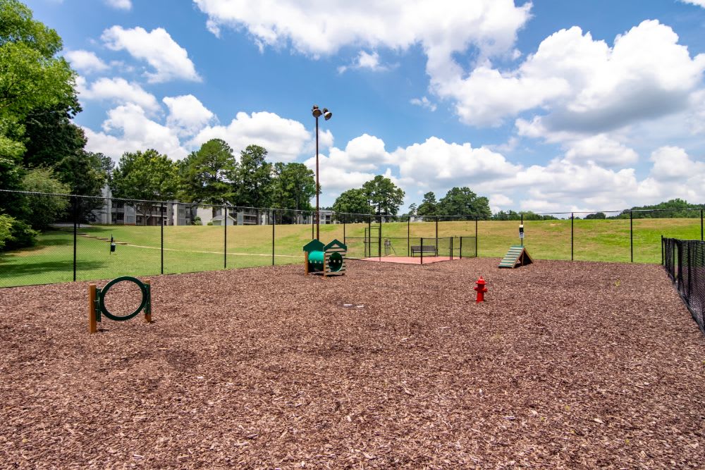 Sutter Lake Apartments dog park - Riverdale, GA