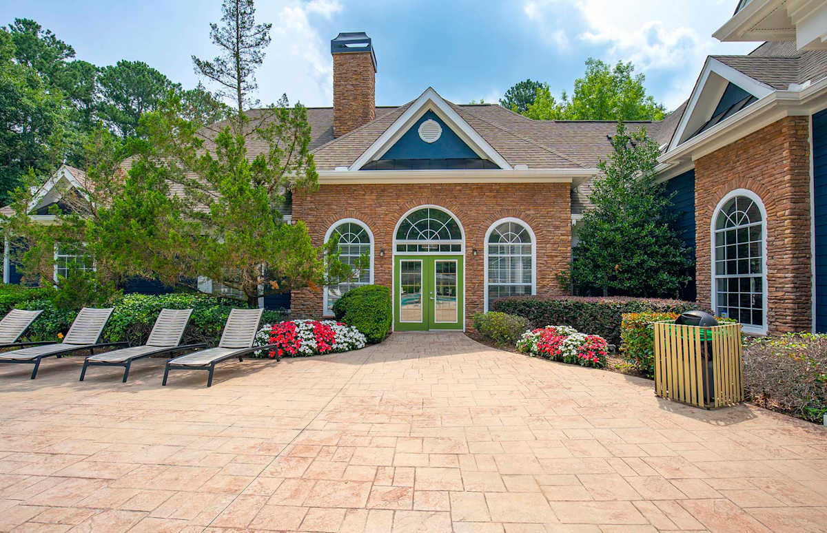 Alexander Crossing Apartments & Townhomes swimming pool - Loganville, GA