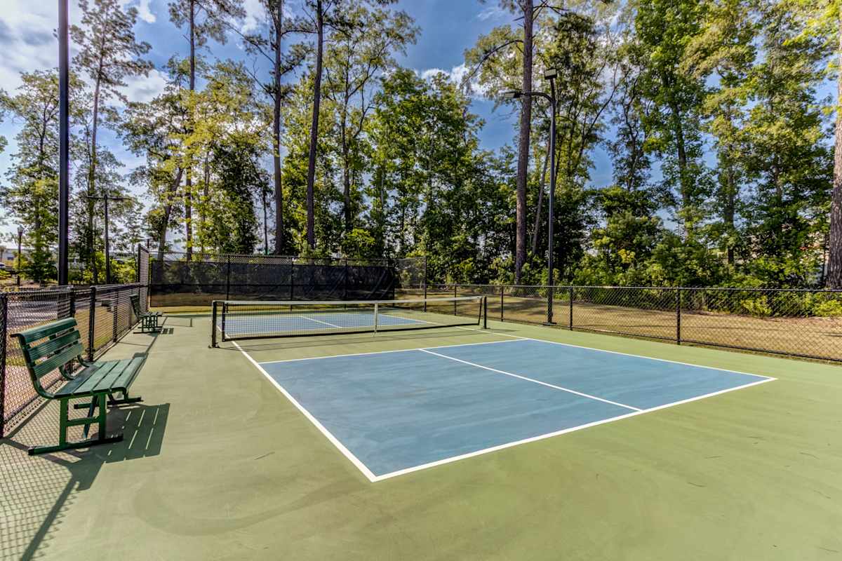 The Village at Carnes Crossroads outdoor court area - Summerville, SC