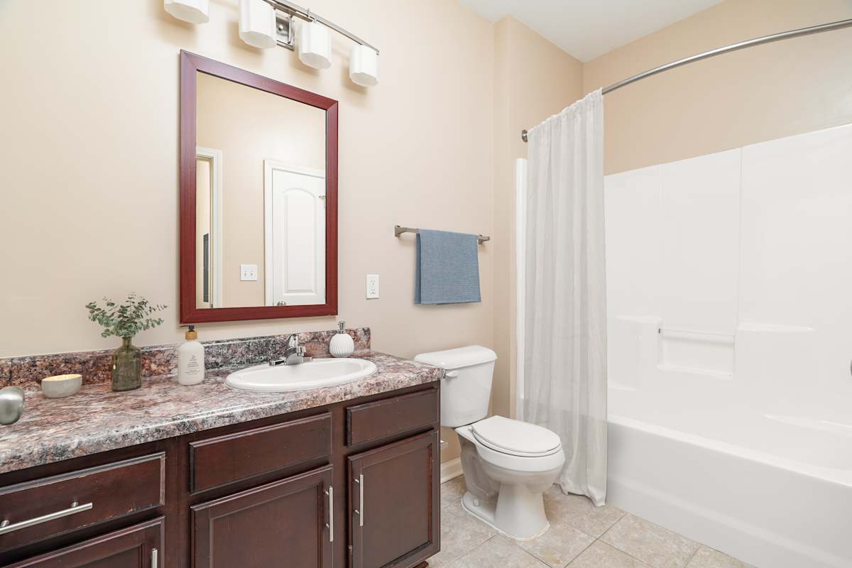 The Reserve at Johnson City Apartments bathroom interior - Johnson City, TN