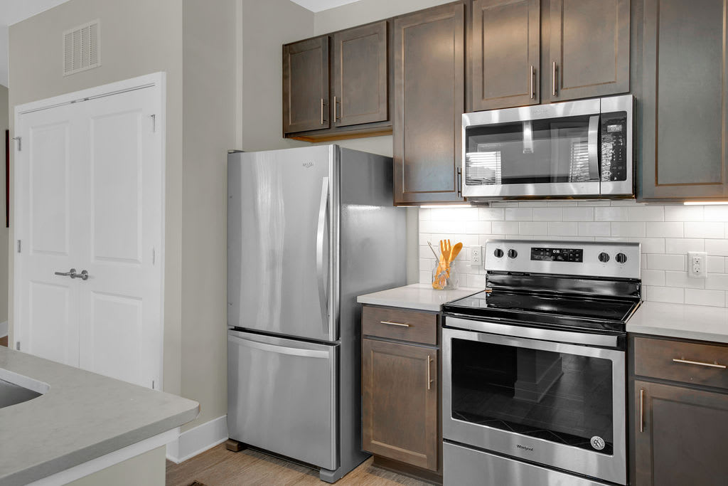 Vintage Winter Park Apartments kitchen - Winter Park, FL