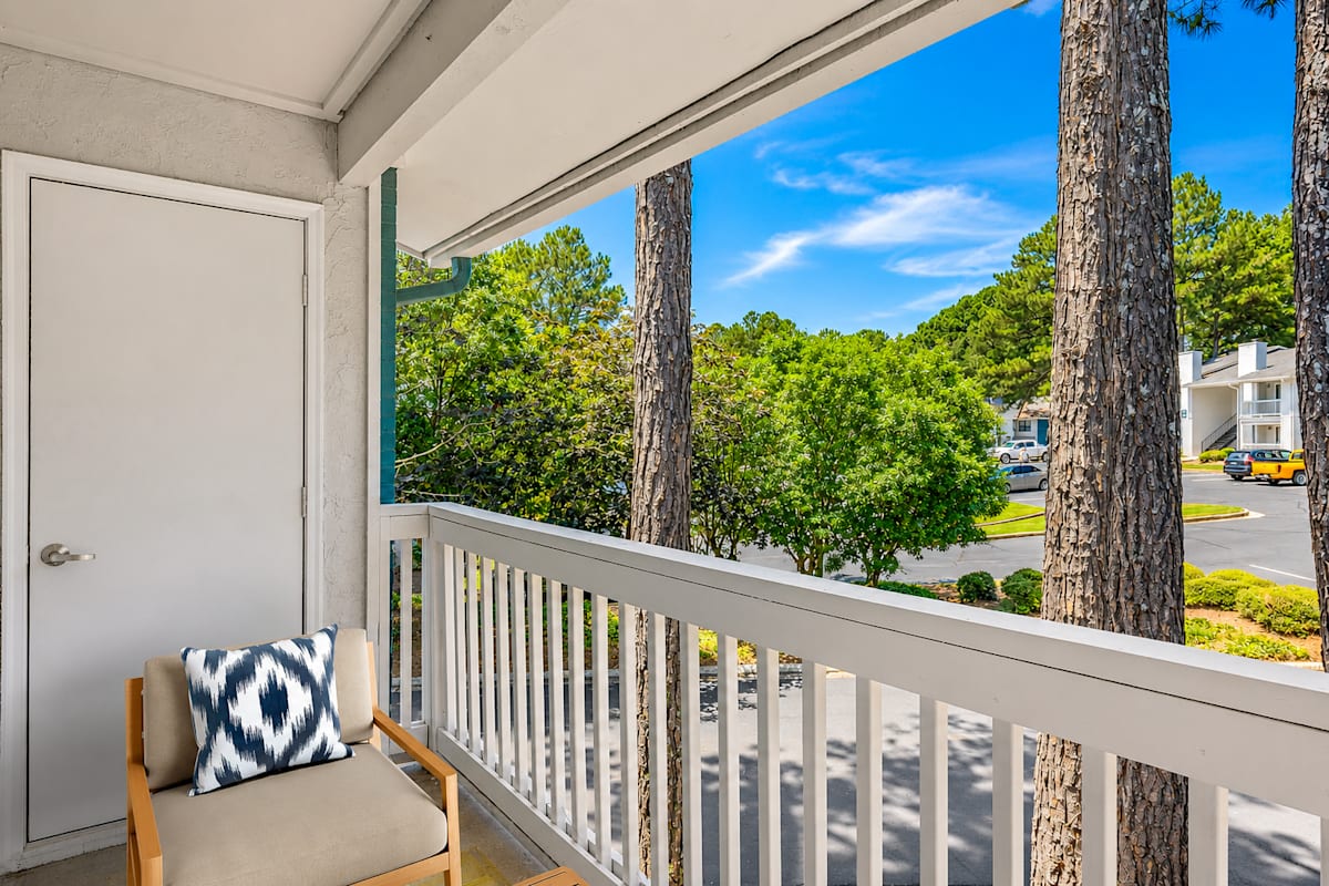 Willow Trail Apartments balcony patio space - Norcross, GA
