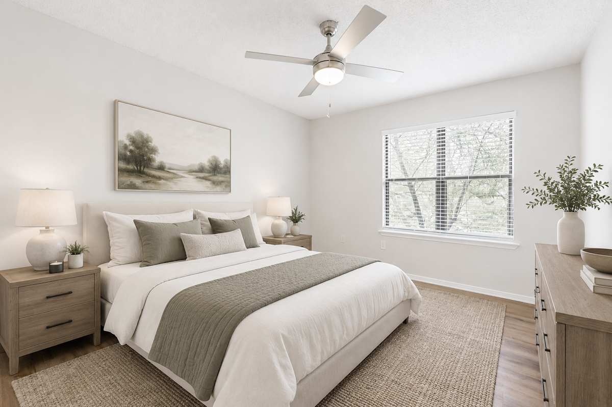 Willow Trail Apartments bedroom with ceiling fan - Norcross, GA