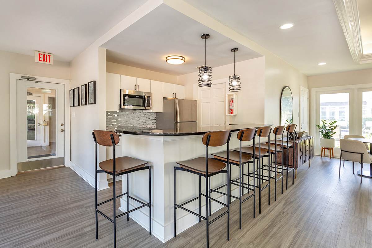 Apartments For Rent in Fairfax VA The Courts at Fair Oaks Photos