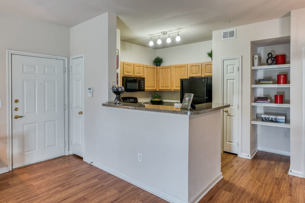 Austin Bluff apartment photo