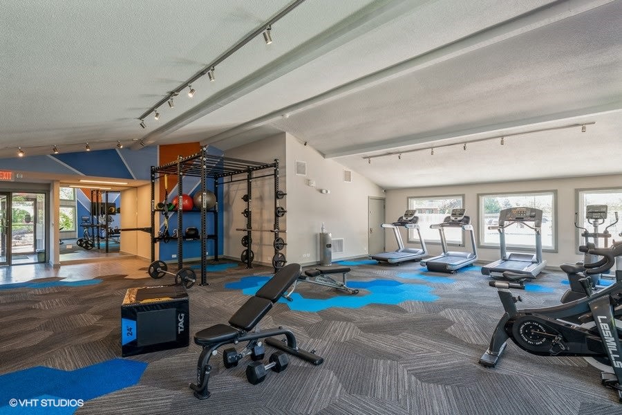 Photos and Video of Luna Park in Gurnee, IL