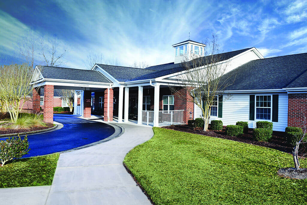 Memory Care in Kinston, NC Spring Arbor of Kinston Photos