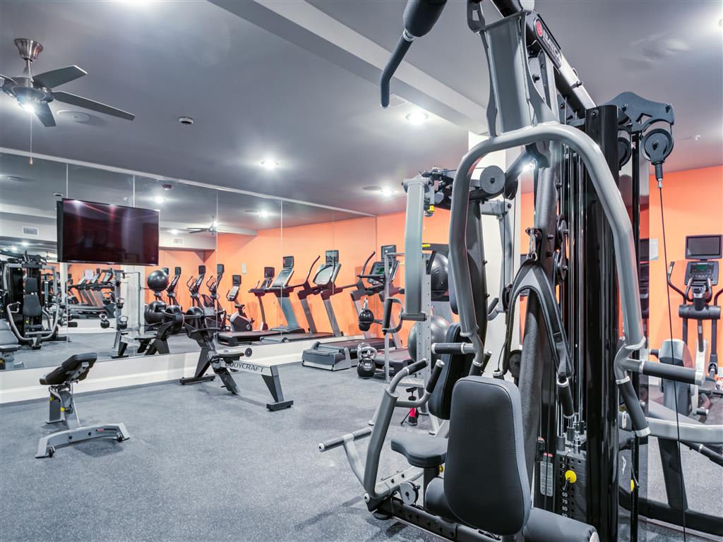 The Pavilion at Raritan fitness center - Flemington, NJ