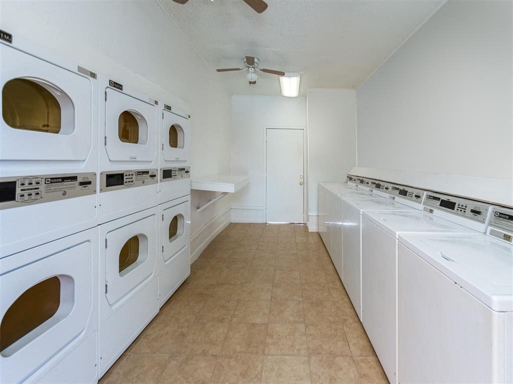 Photos and Video of Sterling Bay Apartments in Baytown, TX