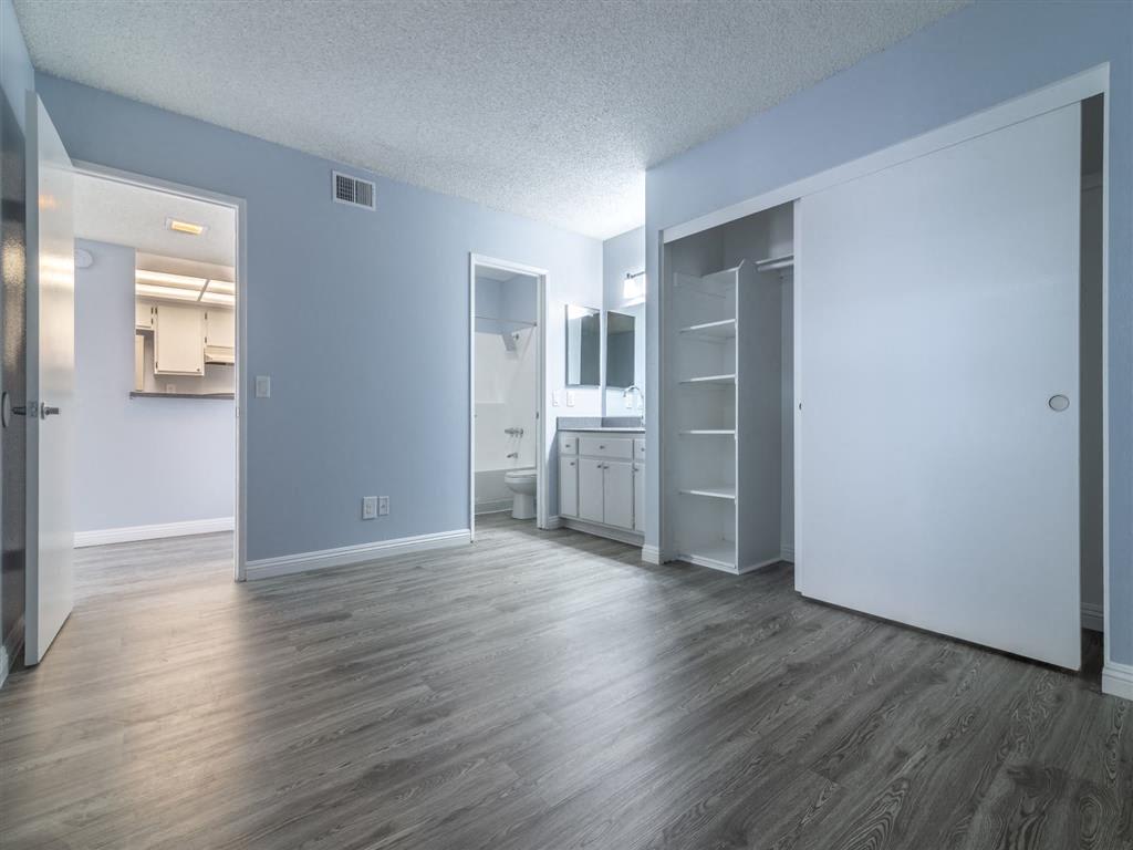 Photos and Video of Nova Pointe Apartments in Colton, CA