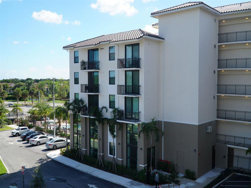 Photos and Video of Arbor View in Margate, FL