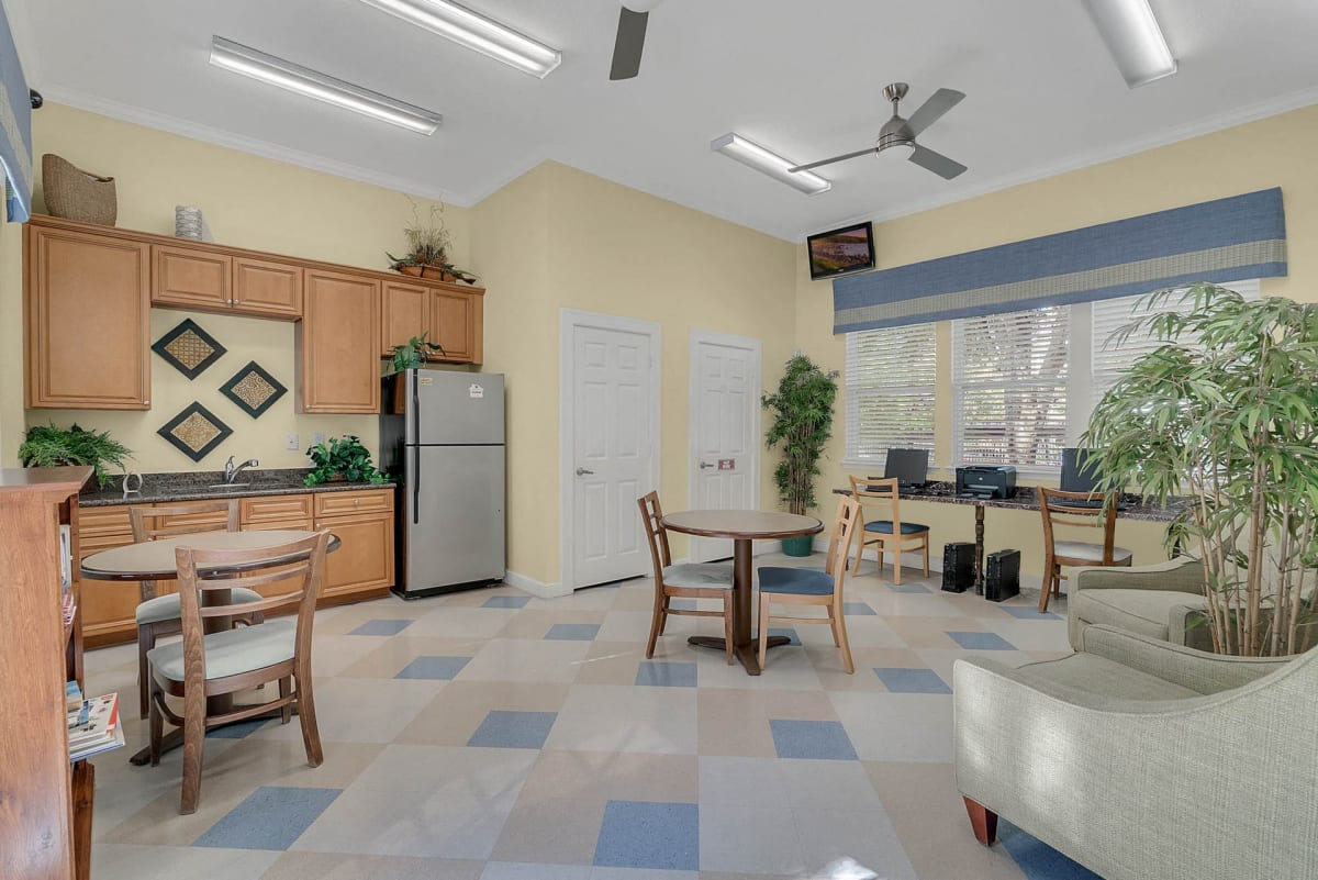 Photos and Video Rolling Acres Apartments Concord Rents Concord