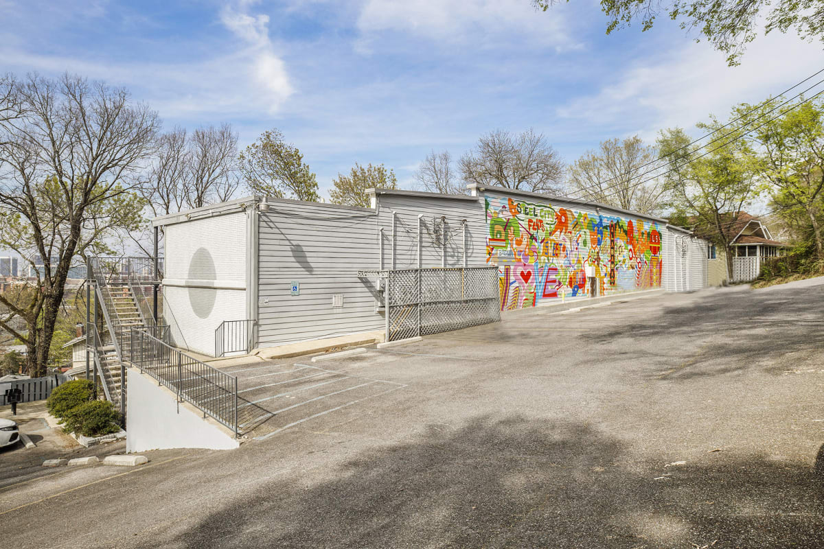 Photos and Video of Steel City Flats in Birmingham, AL