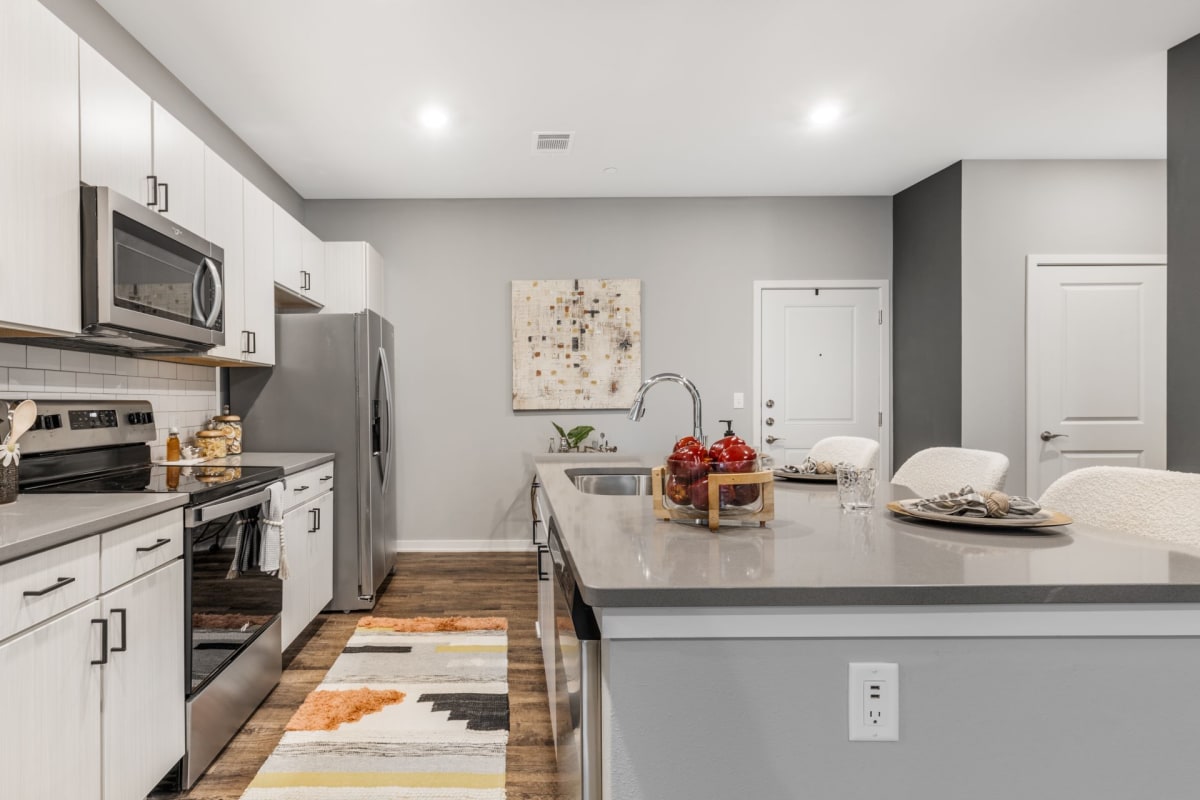 Photos and Video of Meeder Flats Apartment Homes in Cranberry Township, PA