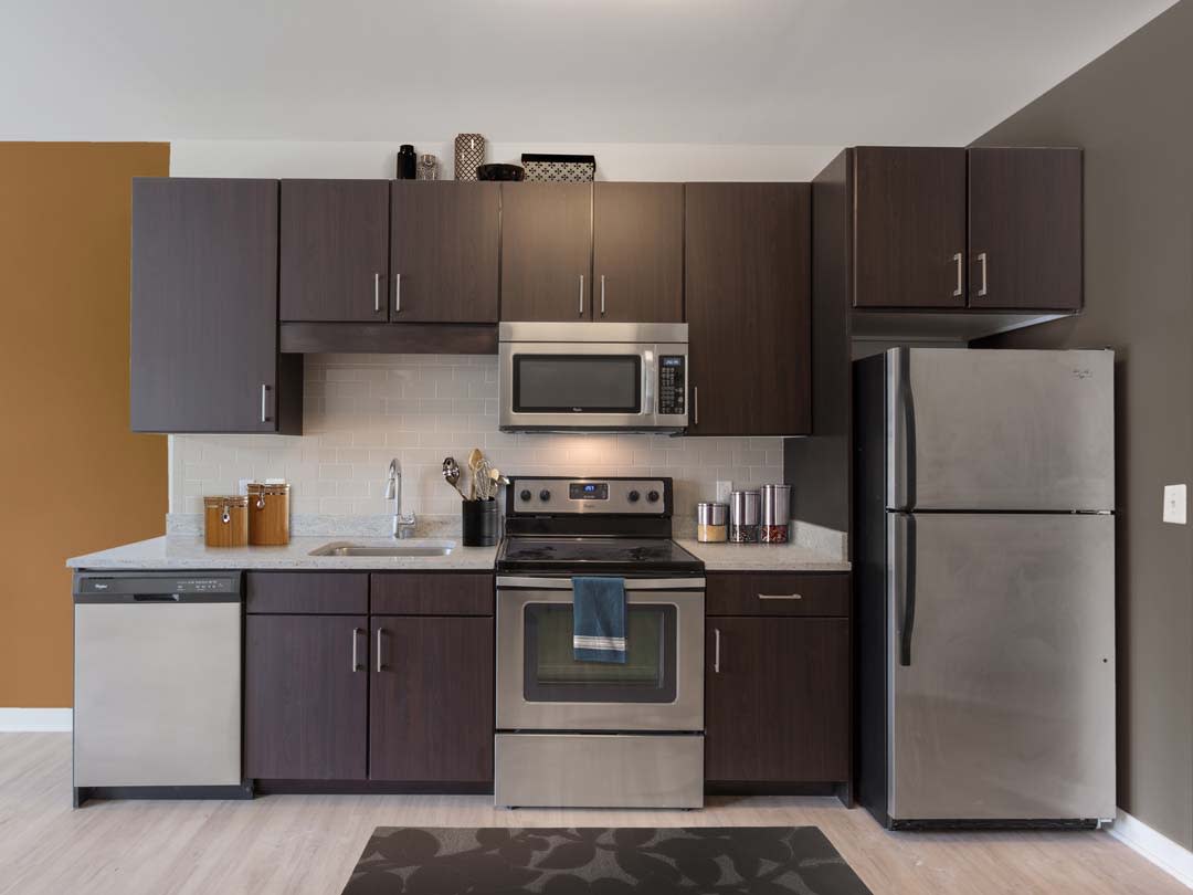 Photos and Video of Park Crest Apartments in McLean, VA