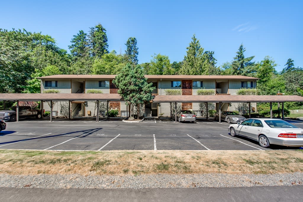 Apartments for Rent in Des Moines, Washington Whispering Brook