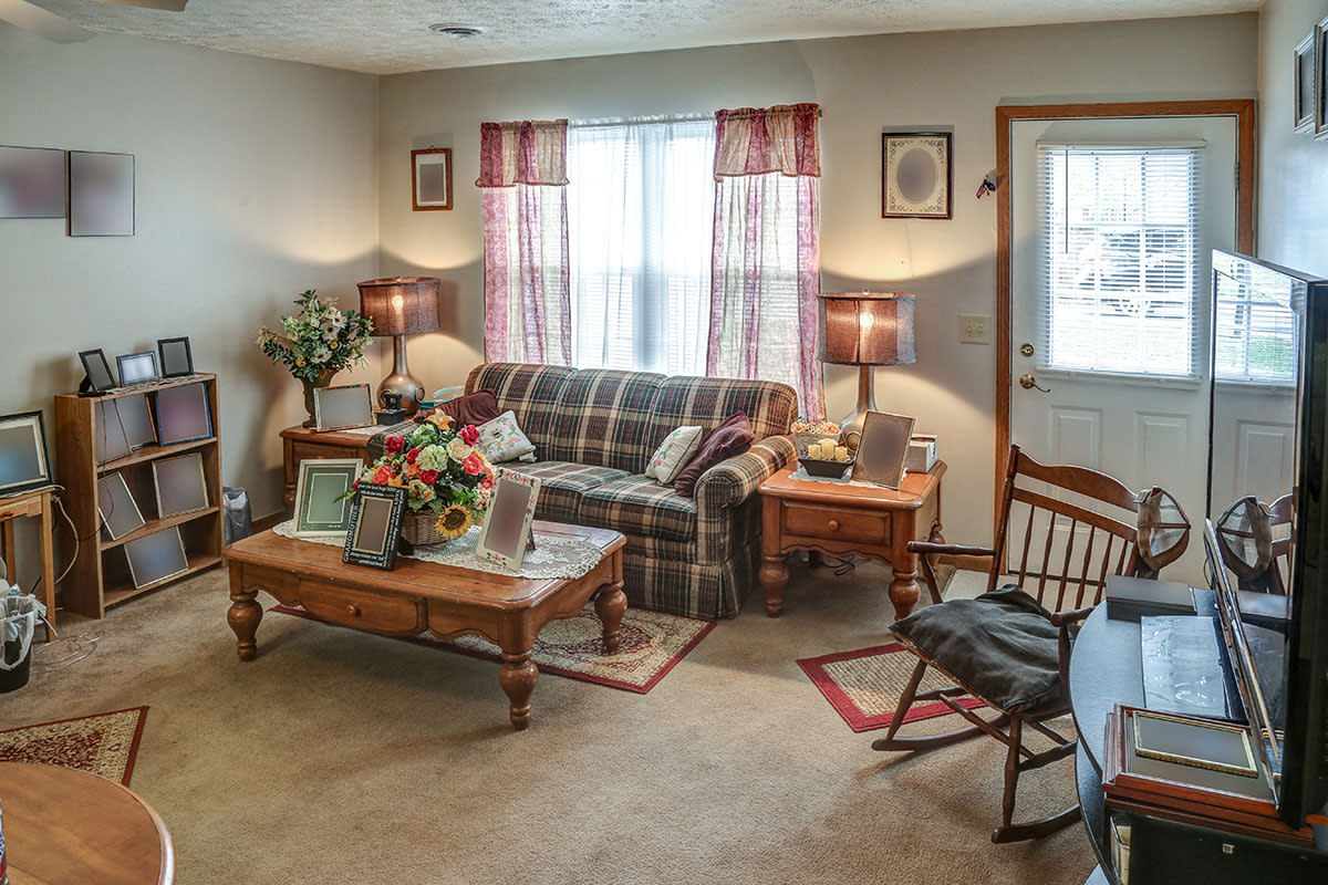 Photos and Video of Frankfort Place in Frankfort, OH