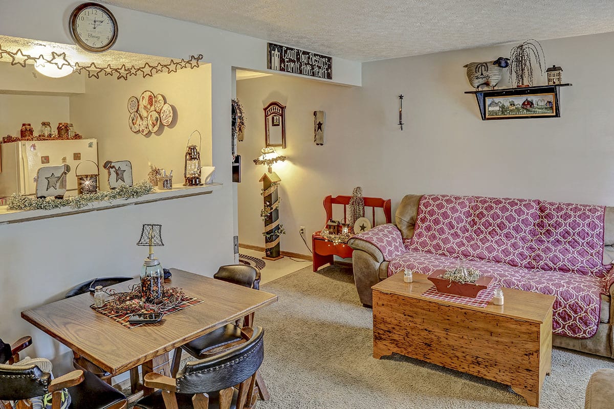 Photos and Video of Glennview Apartments in WCH, OH