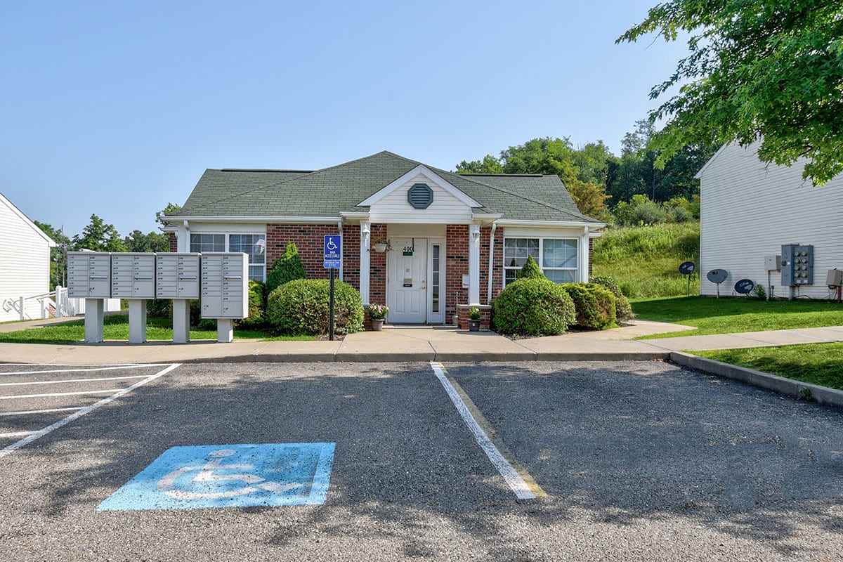 Photos and Video of Heathermoor I in Weirton, WV