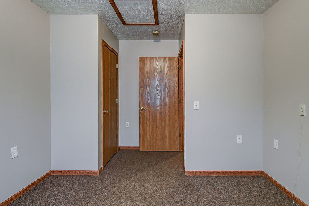 Photos and Video of Heathermoor II in Weirton, WV