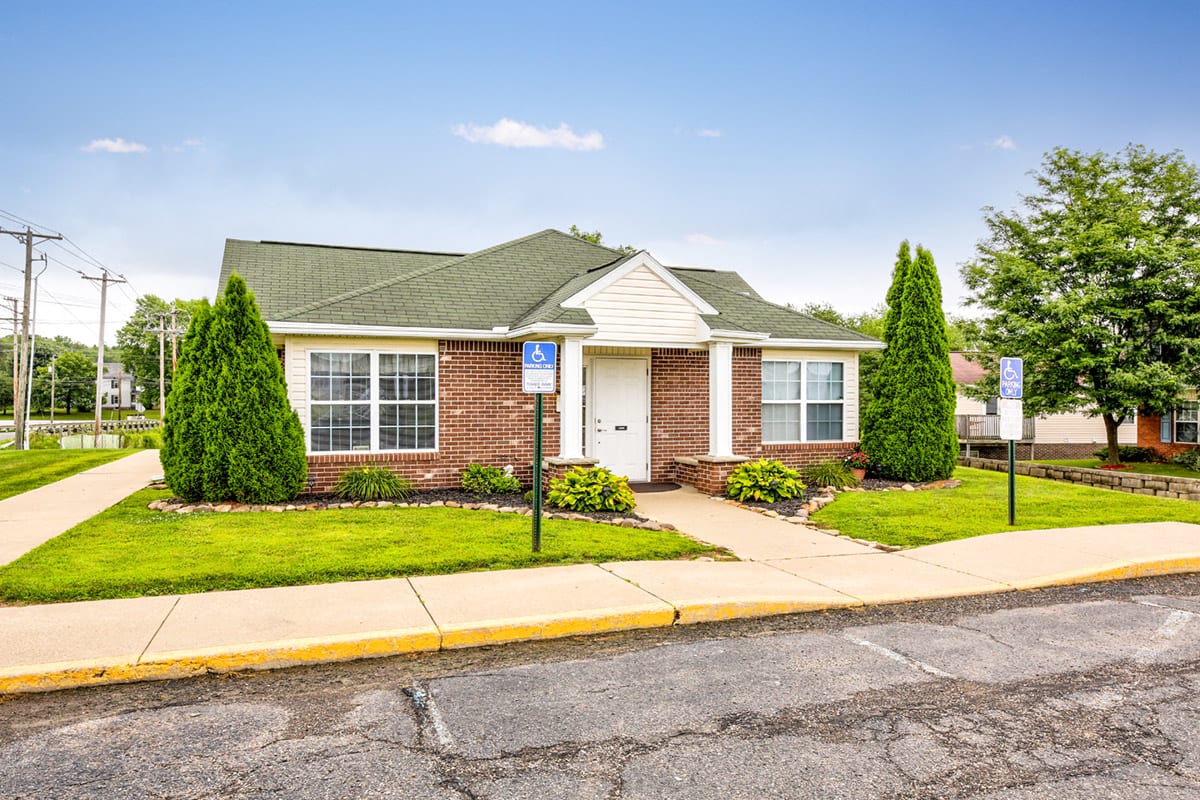 Photos and Video of Kensington Greene in Carrollton, OH