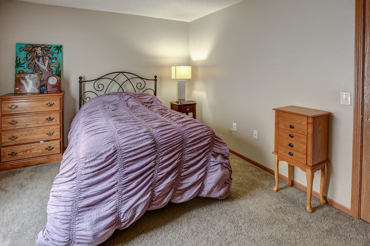 Photos and Video of Laurel Greene in Clyde, OH