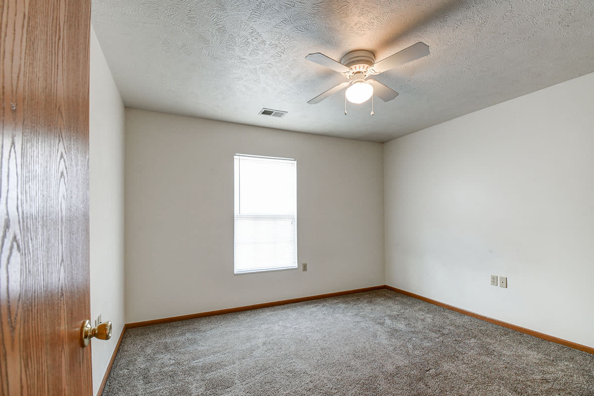 Photos and Video of Oakmont Greene I in Mt. Hope, WV