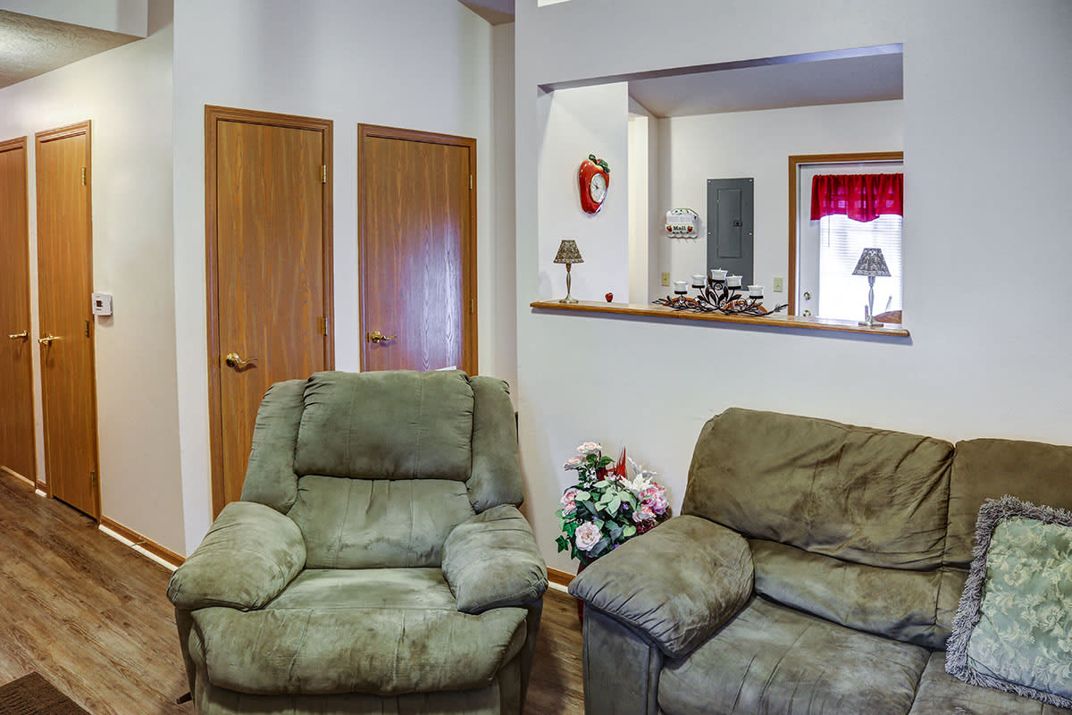 Photos and Video of Paint Landing in Stambaugh, KY