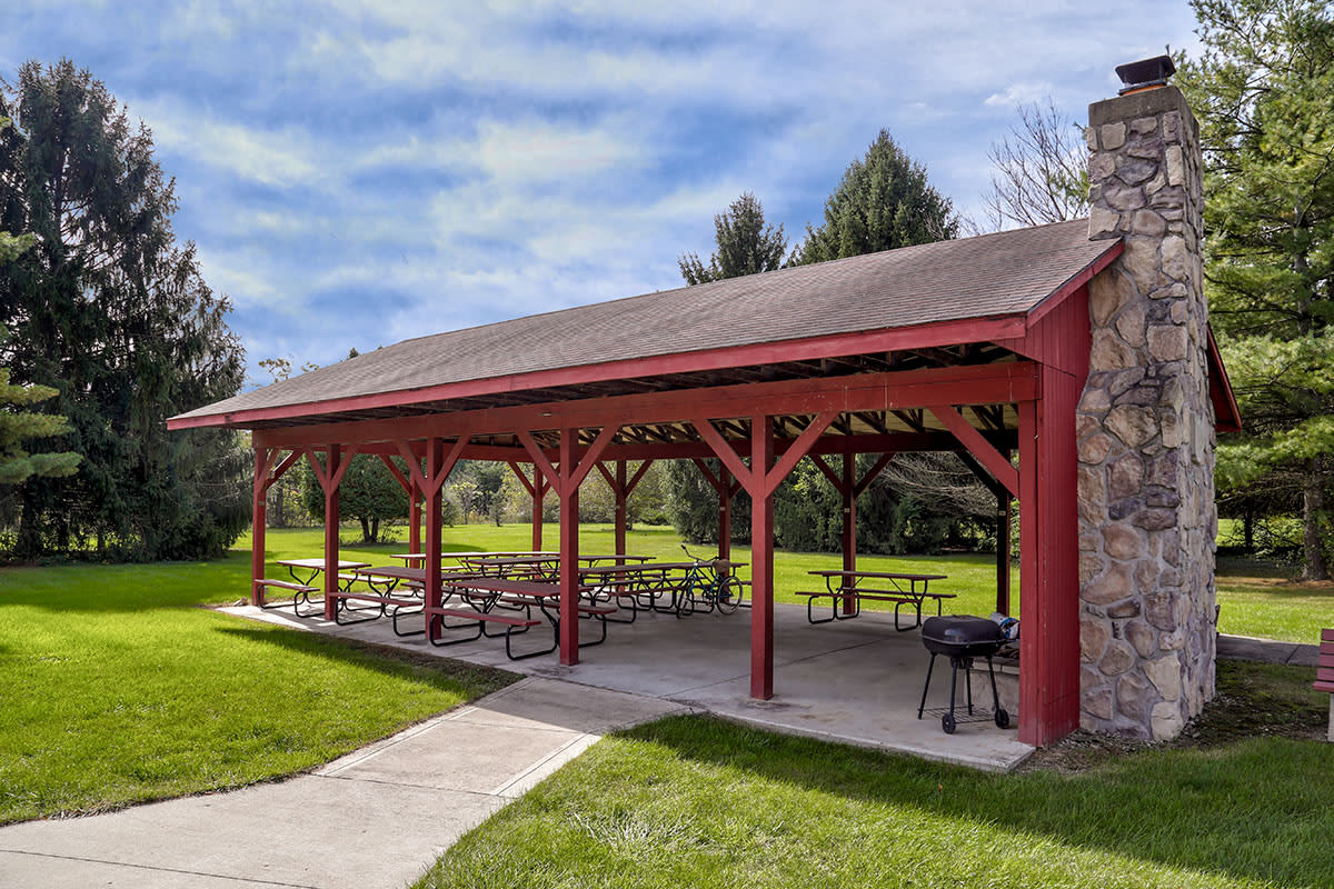 Photos and Video of Richwood Greene in Richwood, OH