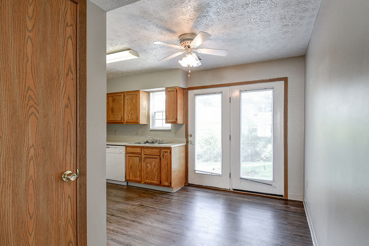 Photos and Video of Willow Greene in Bridgeport, WV