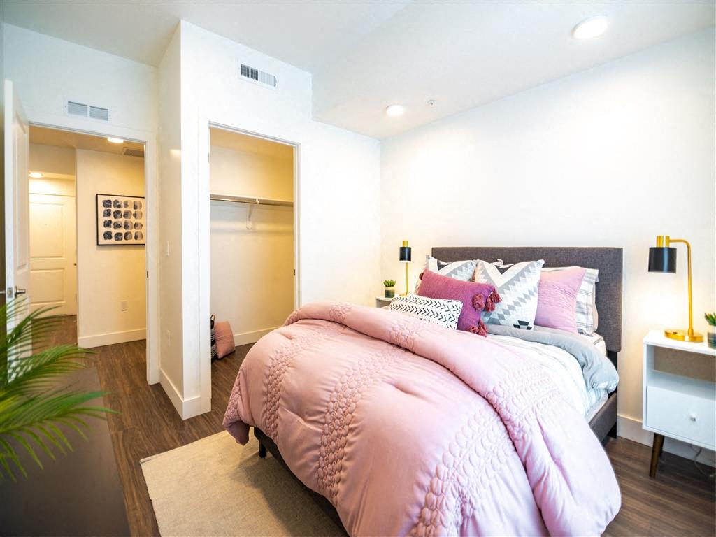 Photos and Video of Onyx Apartments in Midvale, UT