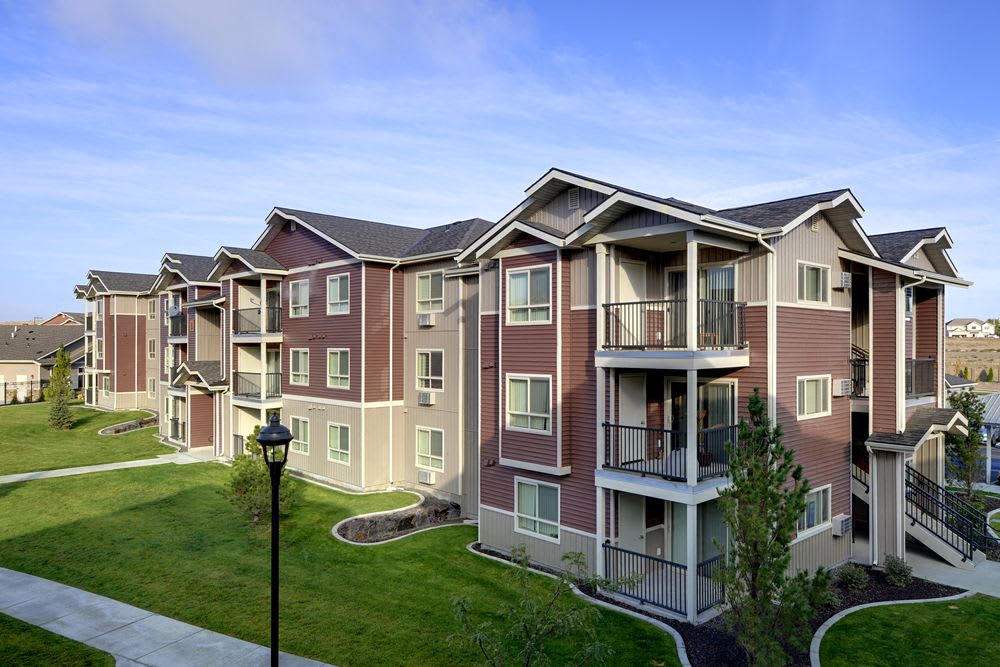 Copper Landing Apartments in Airway Heights, WA View Images