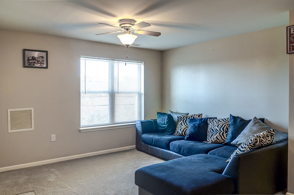 Photos and Video of Viewmont Square Court Senior Living in Hickory NC