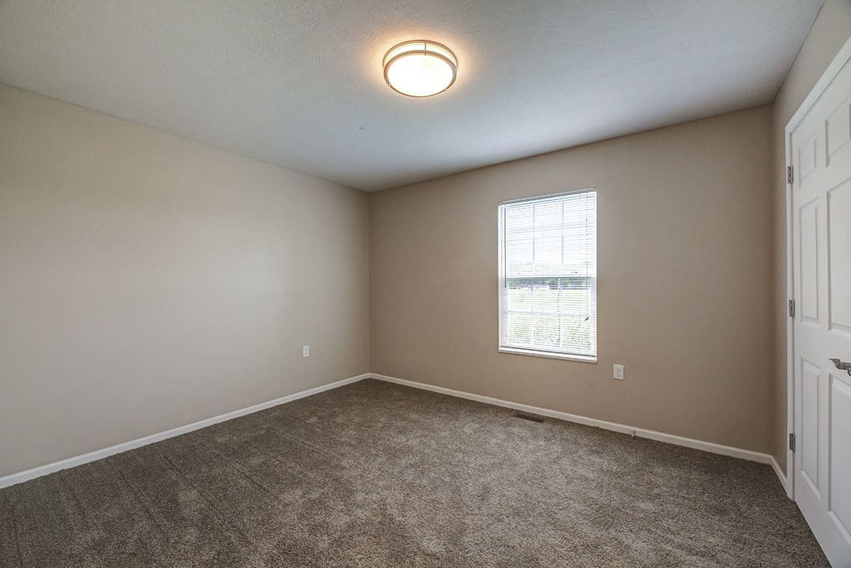 Photos and Video of Majors Crossing in Rock Creek, OH