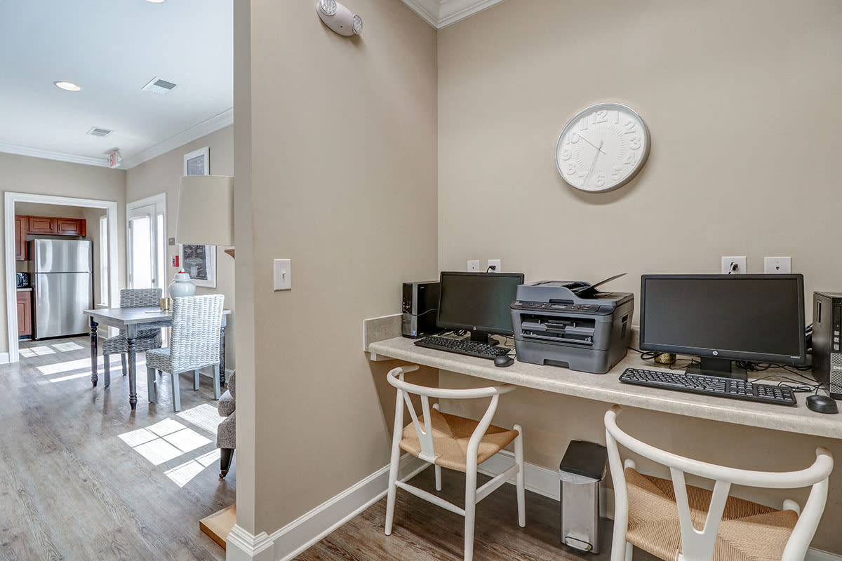 Photos and Video of Oliver Crossing in Linden, TN