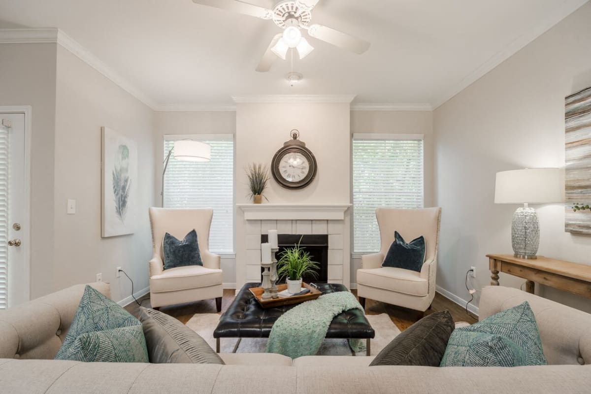 Edgewood Village Apts apartment photo