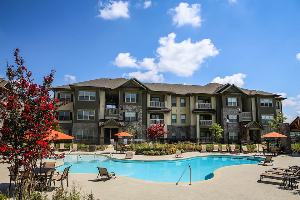 The Reserve at Johnson City Apartments swimming pool - Johnson City, TN