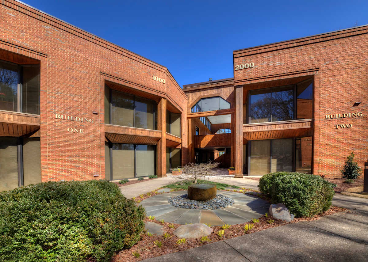 1010 Huntcliff property photo - Atlanta, GA