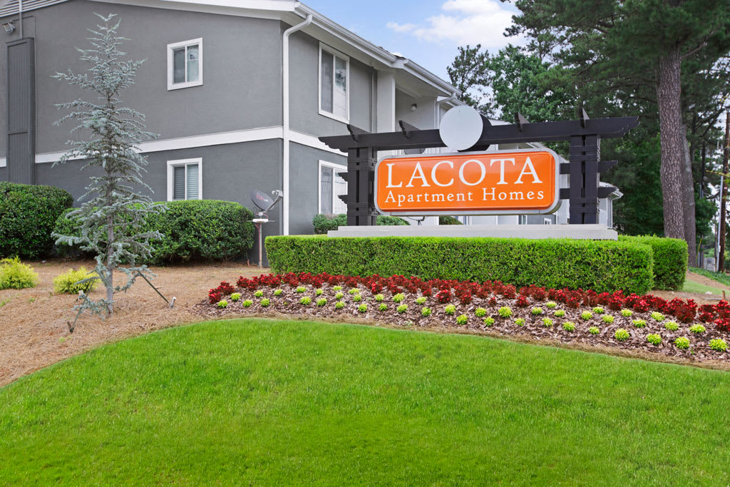 Photos and Video of Lacota Apartments in Atlanta, GA