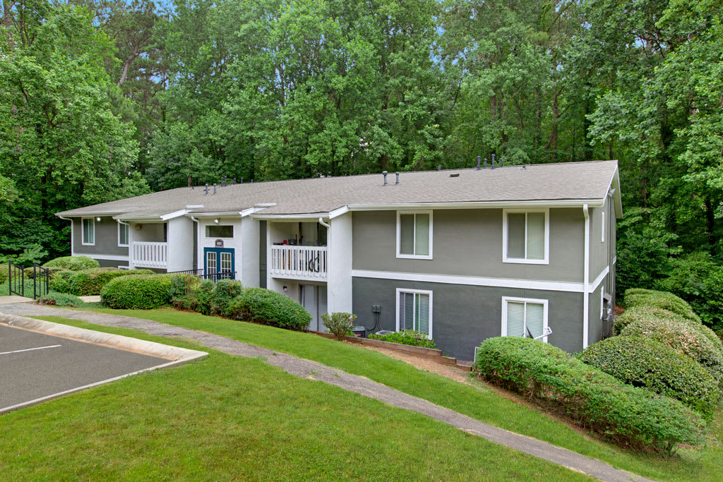 Photos and Video of Lacota Apartments in Atlanta, GA