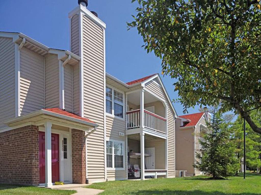 Photos and Video of Sunlake Apartments in Fishers, IN