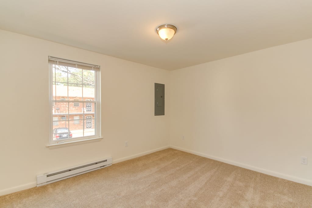 Photos and Video of Alexis II Apartments in Norfolk, VA