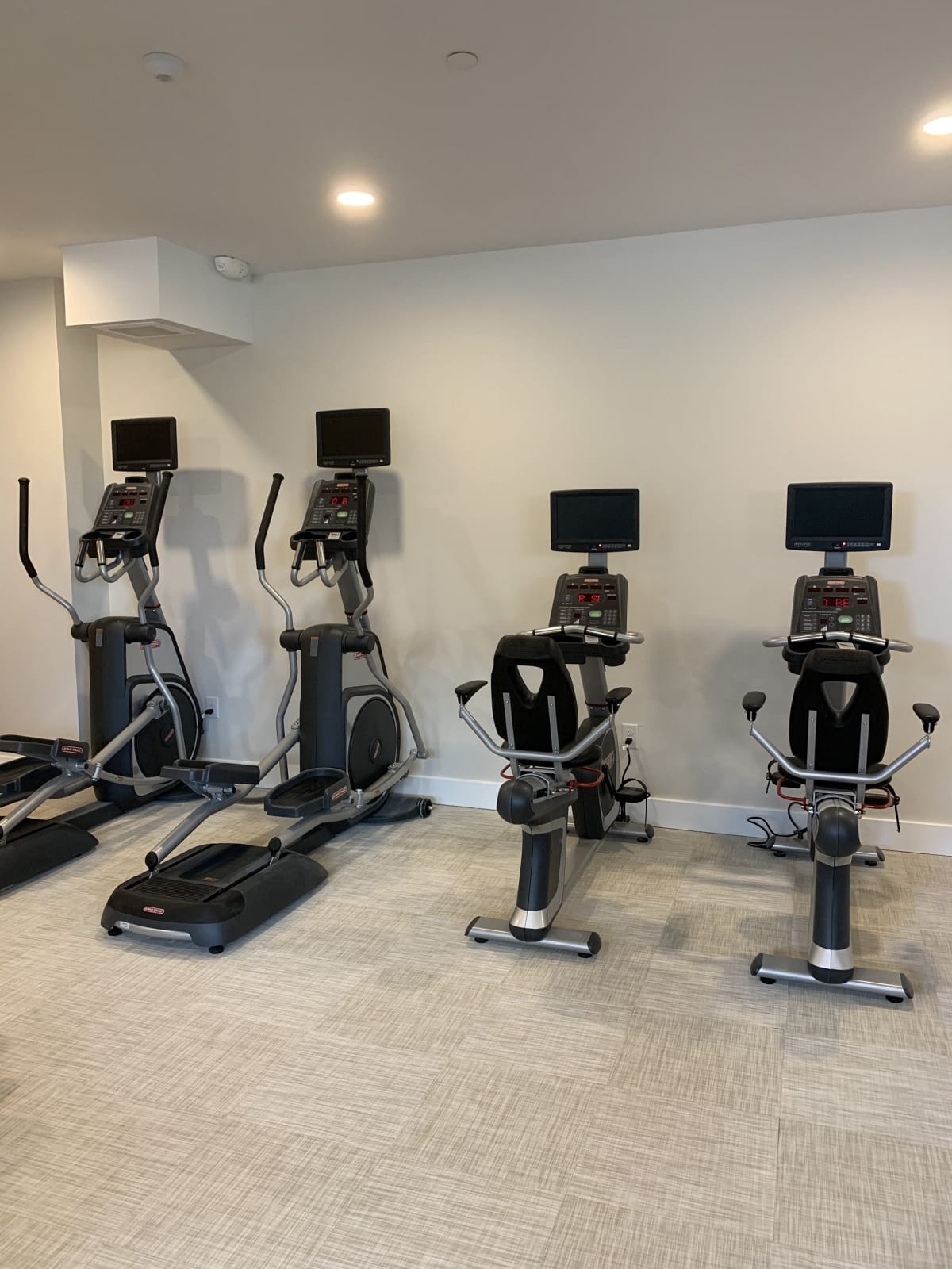 Apartments For Rent in Renton, WA | Avaya Ridge Apartments