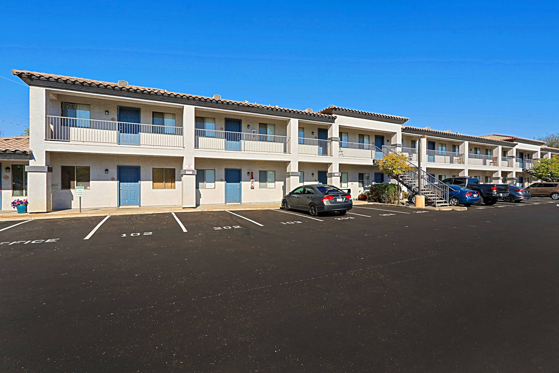 Building exterior at Palo Brea.