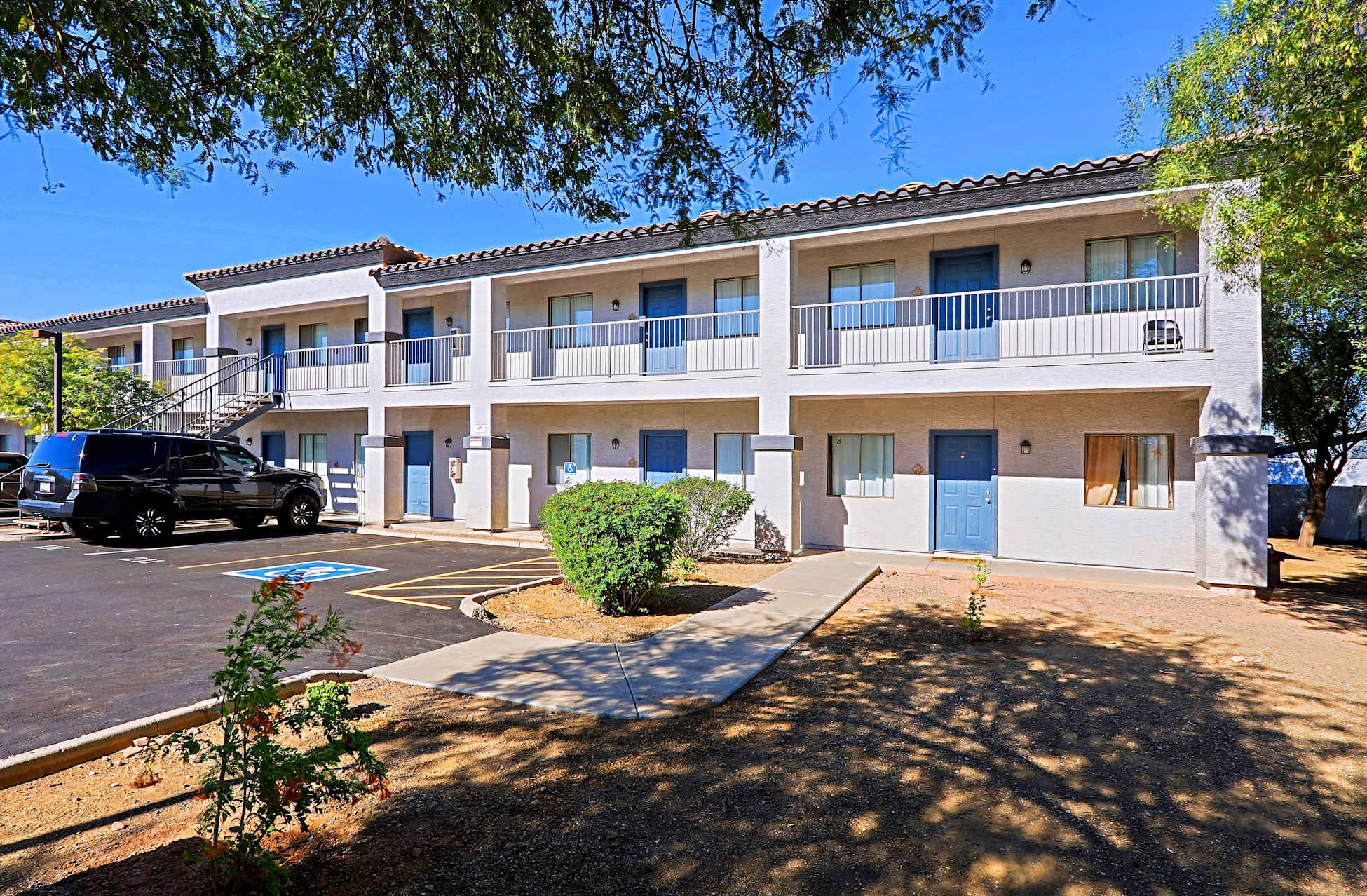 Building exterior at Palo Brea.