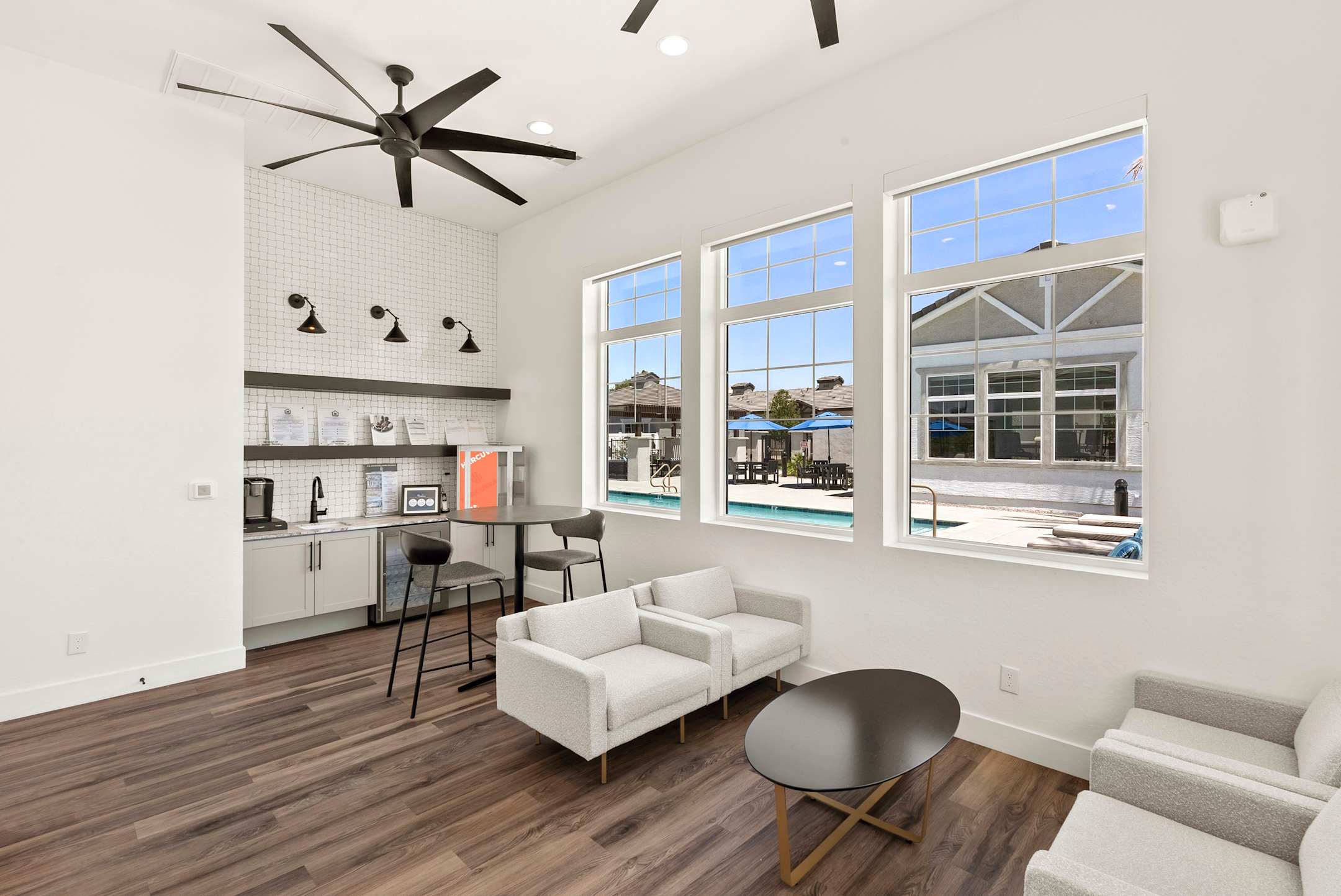 Shared interior space at Zora Encanto.