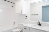 La Sierra Apartments New Braunfels Bathroom