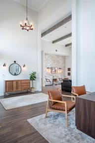 La Sierra Leasing Office