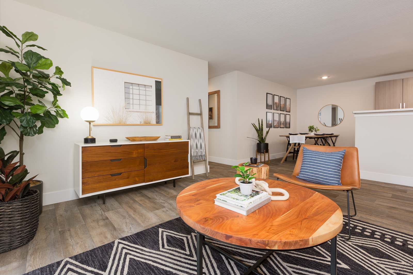 Canyon Creek Apartments