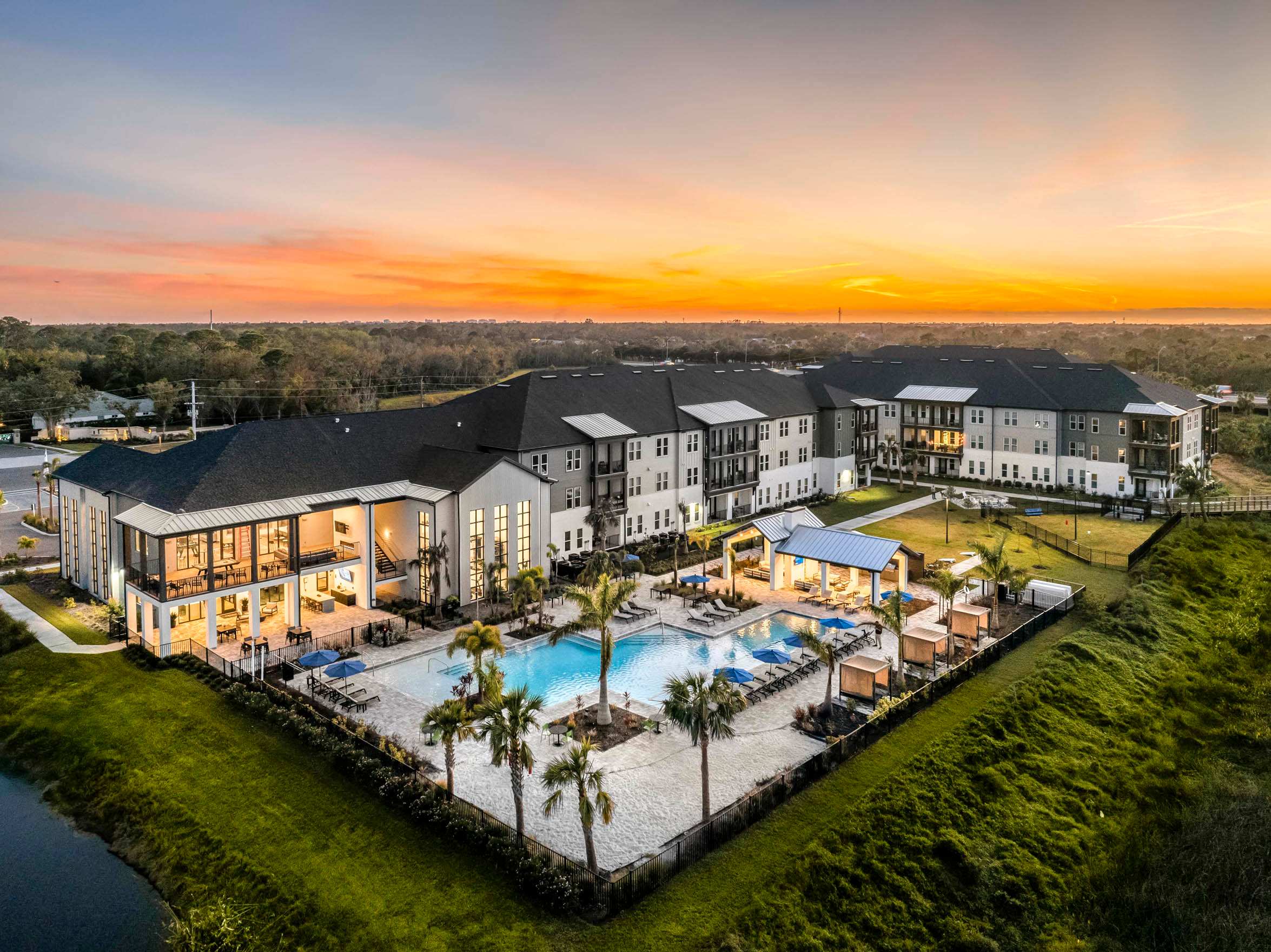 Sunset at The Crossing at Palm Aire apartments in Sarasota